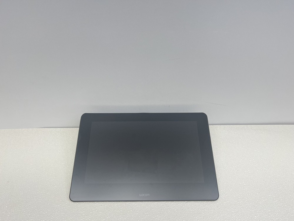 Wacom Cintiq Pro Creative Pen and Touch Display DTH-1320 -