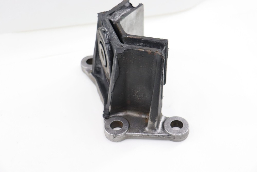 International Engine Mount 0910528