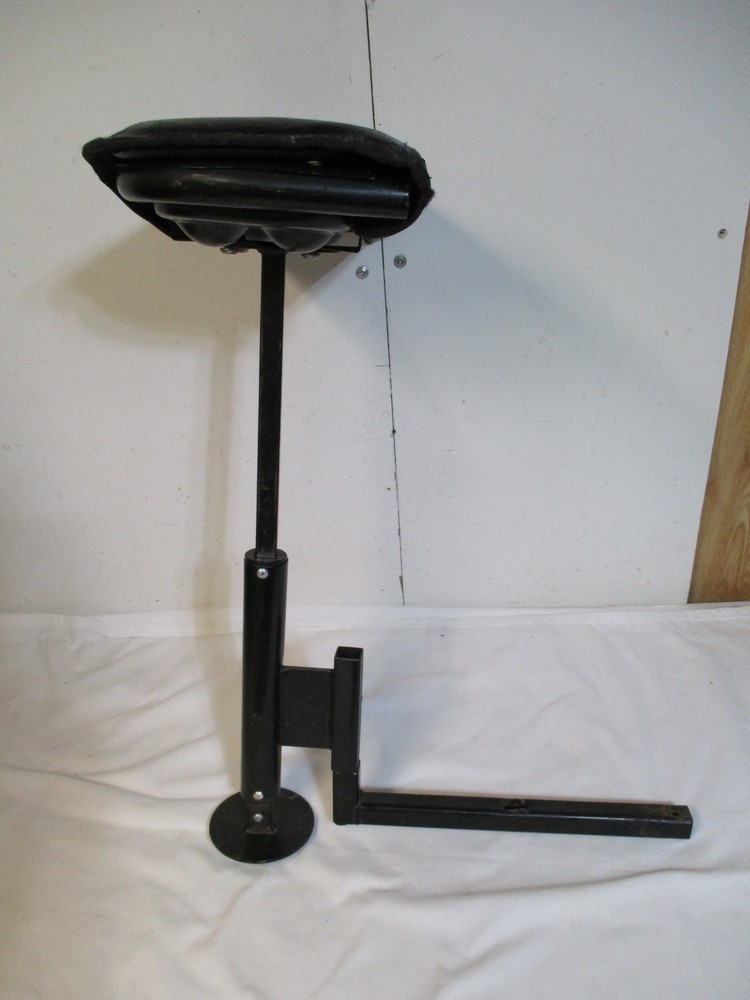 GOLF BAG CART SEAT WITH STORAGE