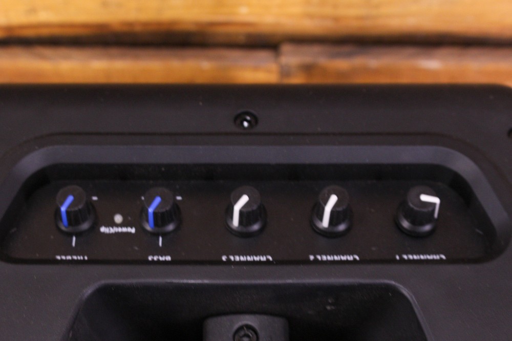 Harbinger MLS900 Personal Line Array Subwoofer -- ISSUE