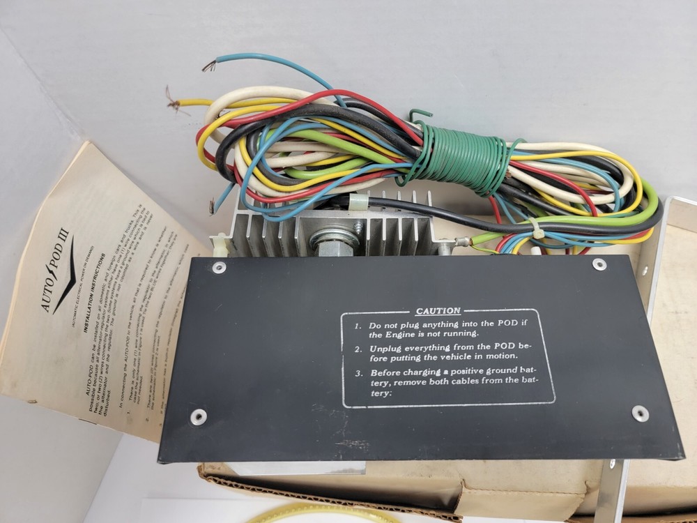Vintage S&W Industries Auto Pod 5 Power Inverter Solid State Automatic Controls