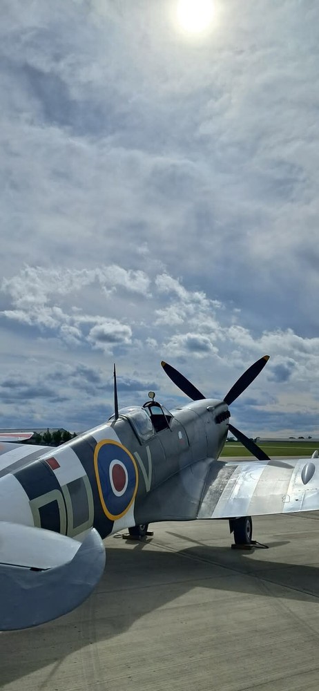 Authentic Supermarine Spitfire Raf Hat Lapel Pin Up