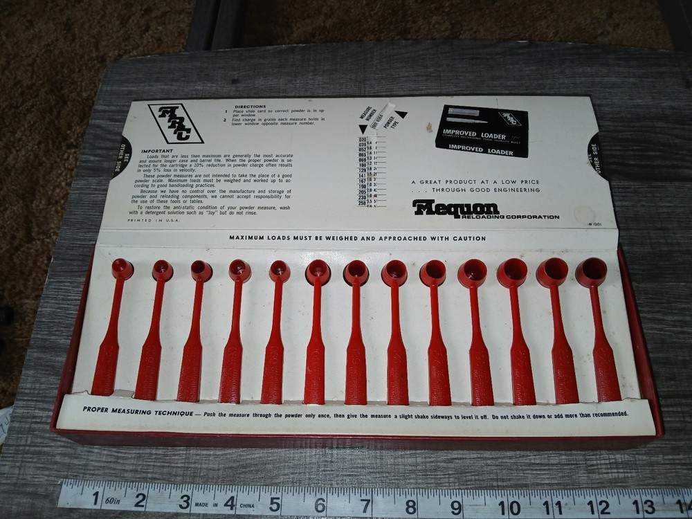 MRC Powder Scoops & Measures with Chart - Used