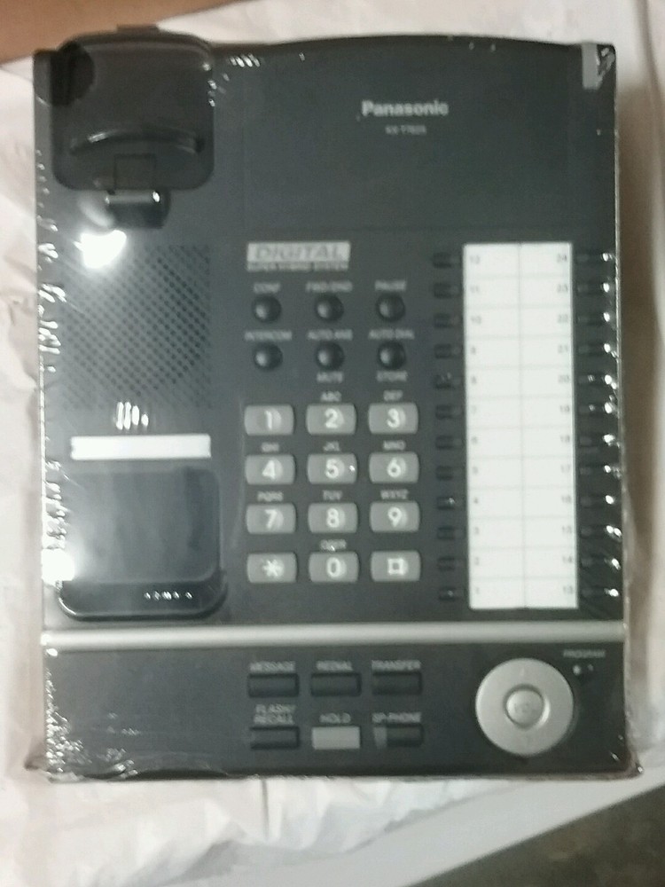 Panasonic Refurbished KX-T7625 black