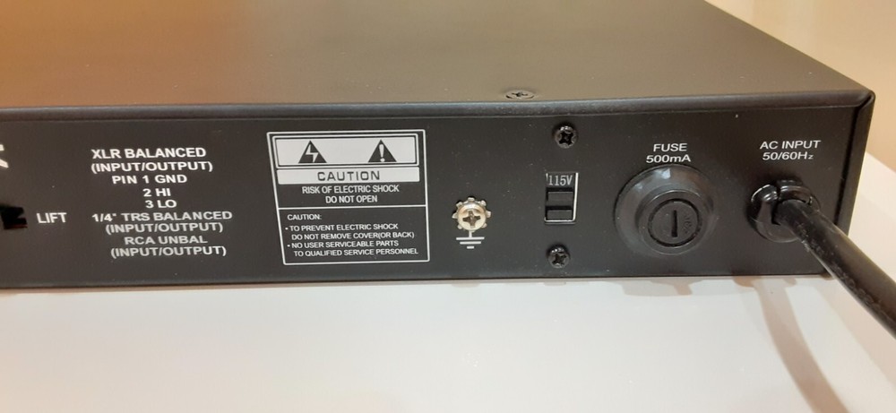 ART EQ-351 31-BAND 1/3 OCTAVE GRAPHIC EQUALIZER - USED