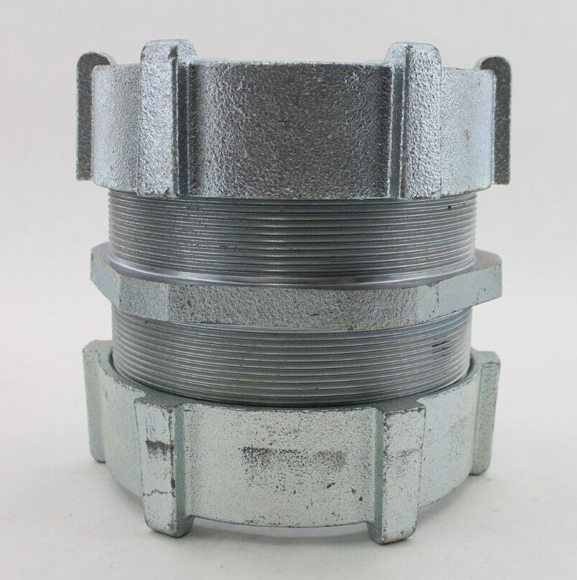 Silver USA 4" Compression Coupling