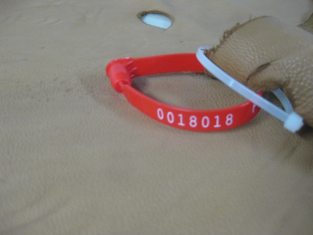 Top Grain Deer Leather #0018018 Row 149