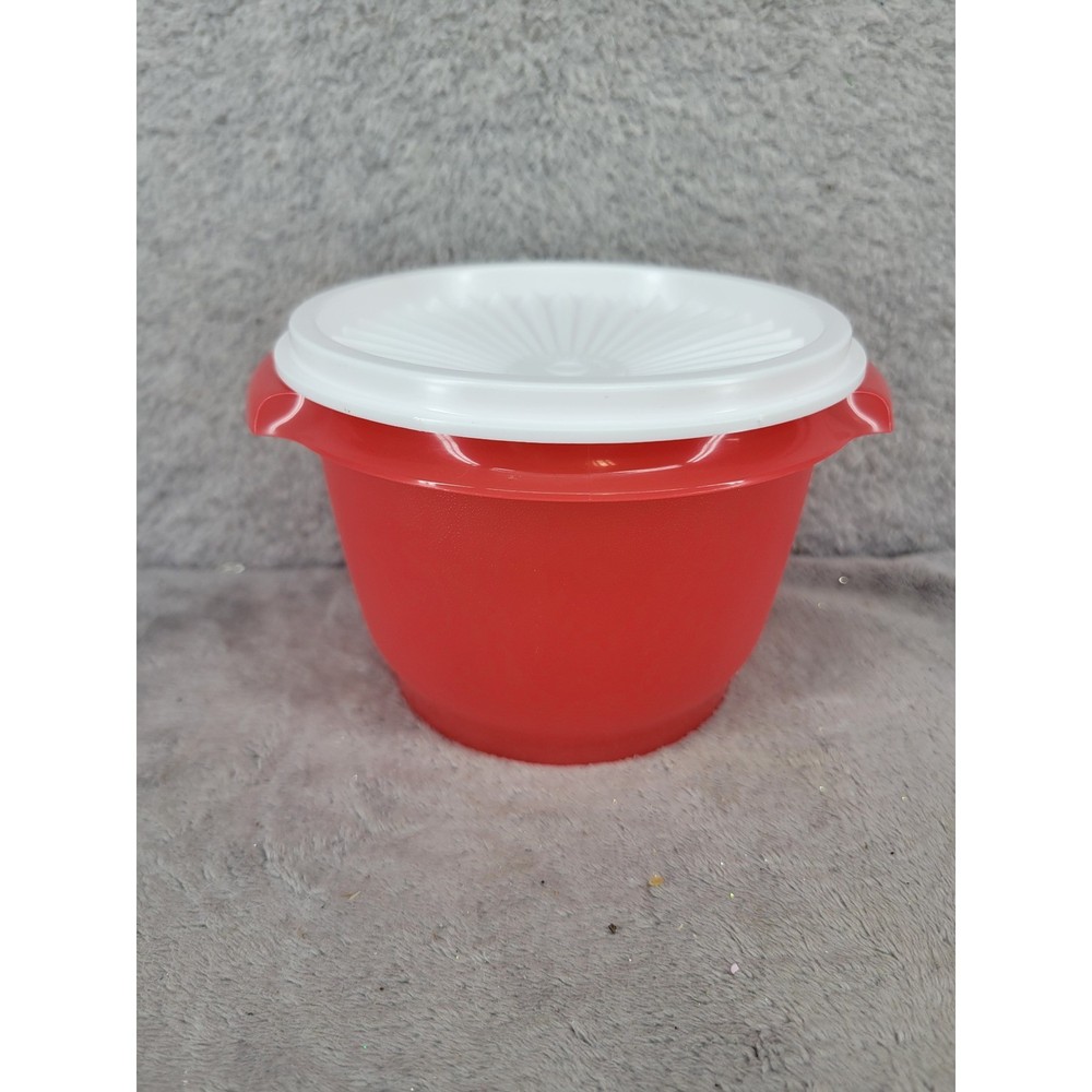 Vintage TUPPERWARE Servalier Bowl w/Starburst Lid Container Red