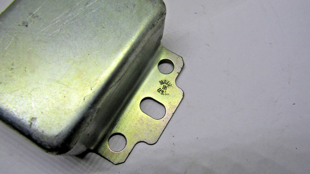 Voltage Regulator Standard VR-115