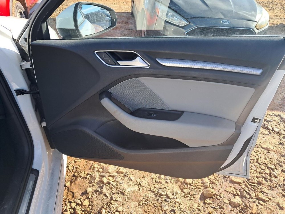A3 AUDI 2017 Glove Box 4895587
