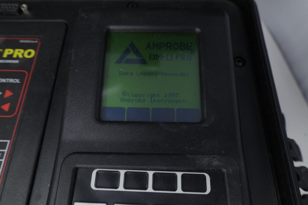 APMROBE DM II PRO DATA LOGGER RECORDER **