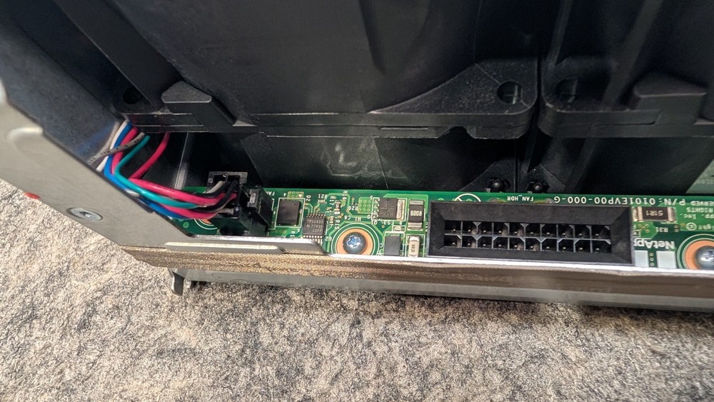 NetApp 111-03070+B0 GFC0848DW DCS Fan Module Untested