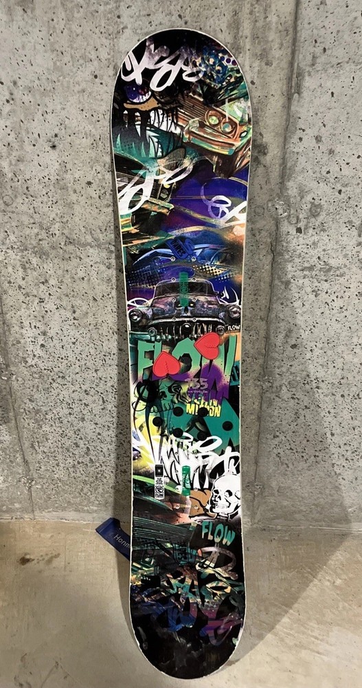 FLOW 135 Snowboard Without Flow Bindings Ref Stance Optix 2000 Base