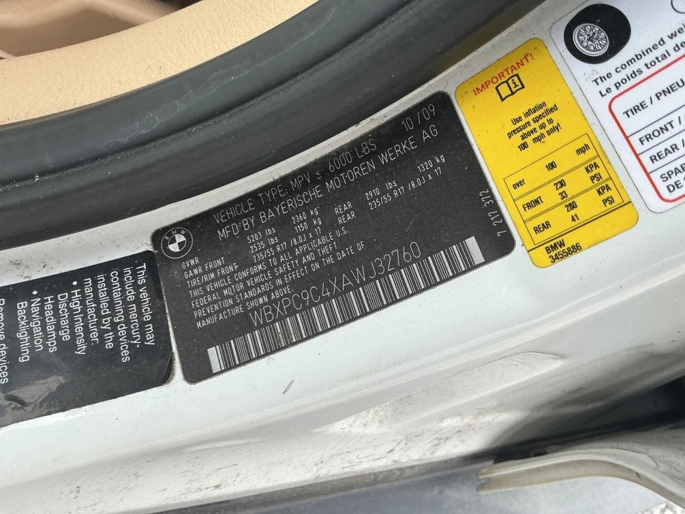 X3 2010 Glove Box 4915733