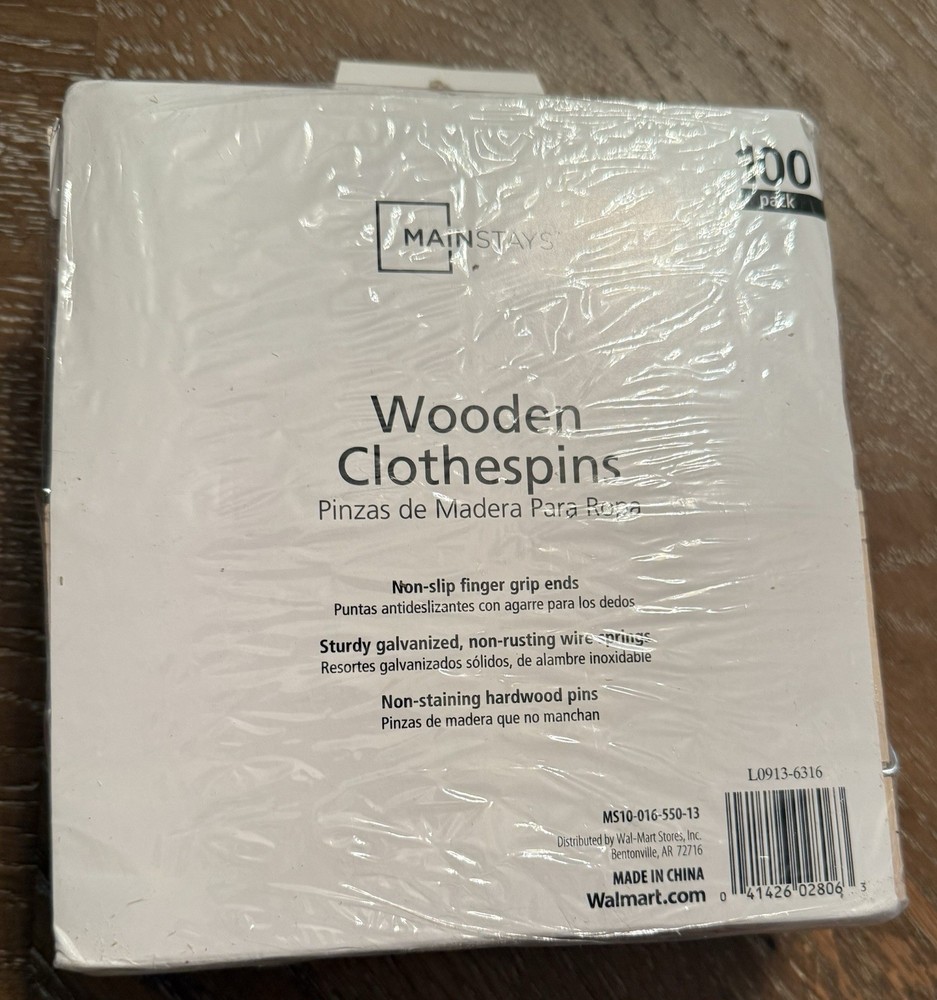 MAINSTAYS Wooden clothespin 100 Pack Extra Large