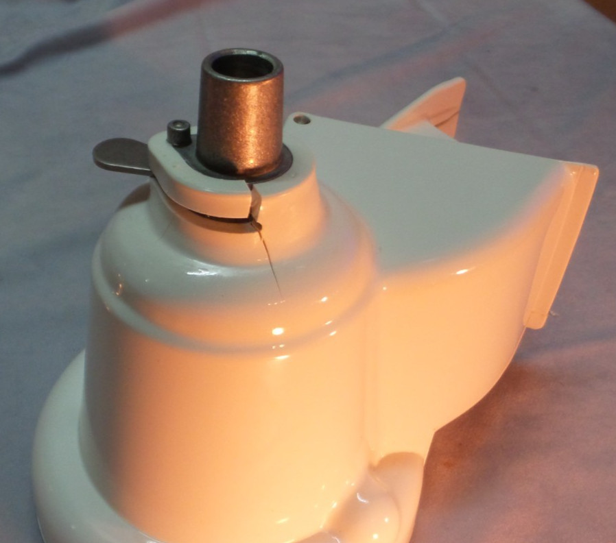 KitchenAid Rotor Slicer/Shredder Attachment, model RVS-A (READ DESCRIPTION)