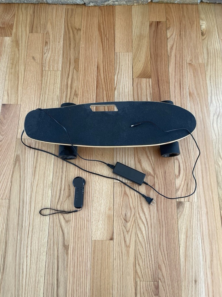Electric Skate Board, 12-15 MPH