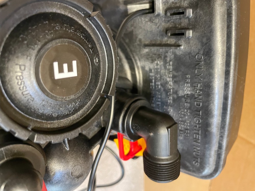 Clack WSI CS DN MI-E Metered Water Softener Valve V1CSDME