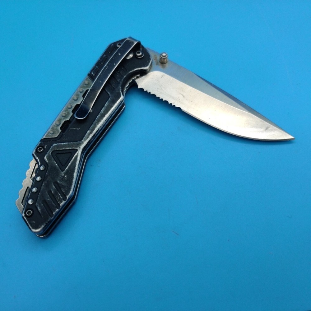 SMITH & WESSON SW607S Pocket Knife c