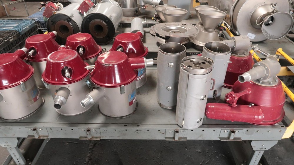 WITTMANN LOT OF PLASTIC PROCESSING EQUIPMENT T157521