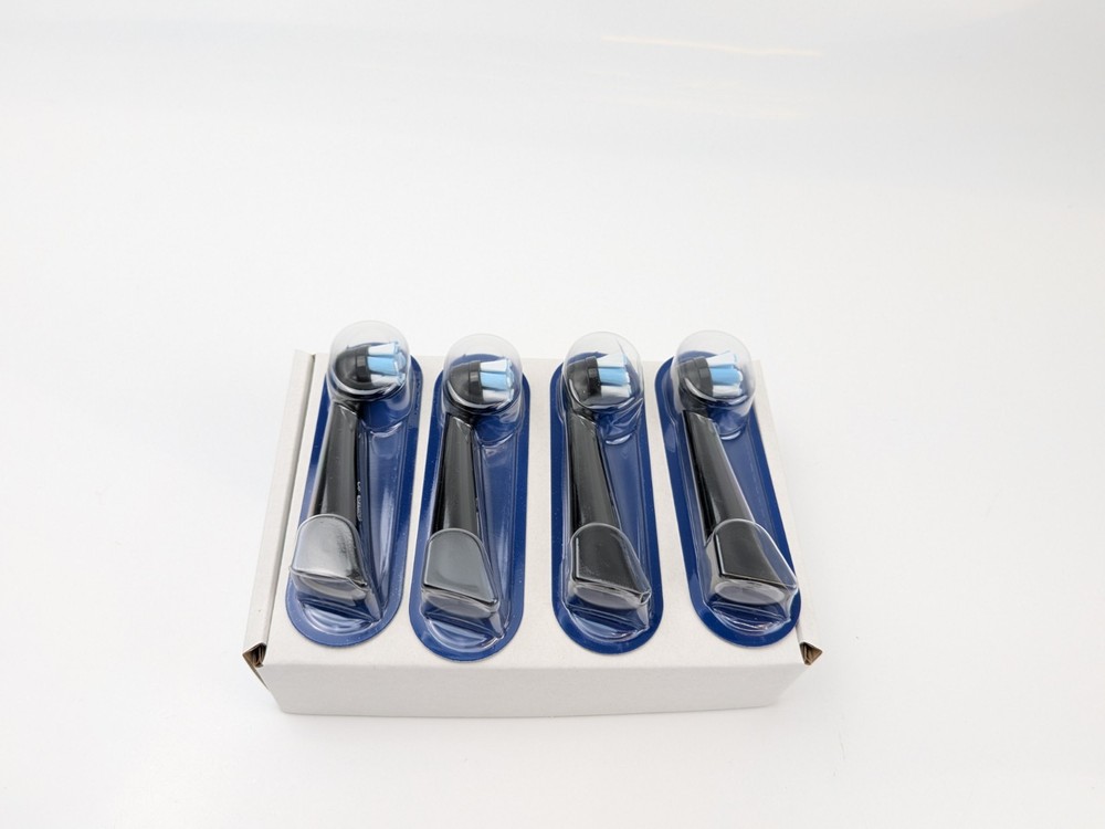 Oral-B iO Deep Clean Replacement Brush Heads 4-Pack Black