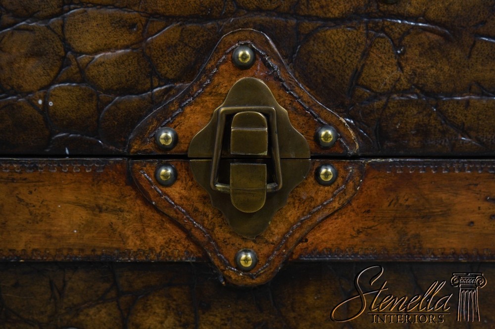 L67479: MAITLAND SMITH Gator Pattern Leather Storage Trunk