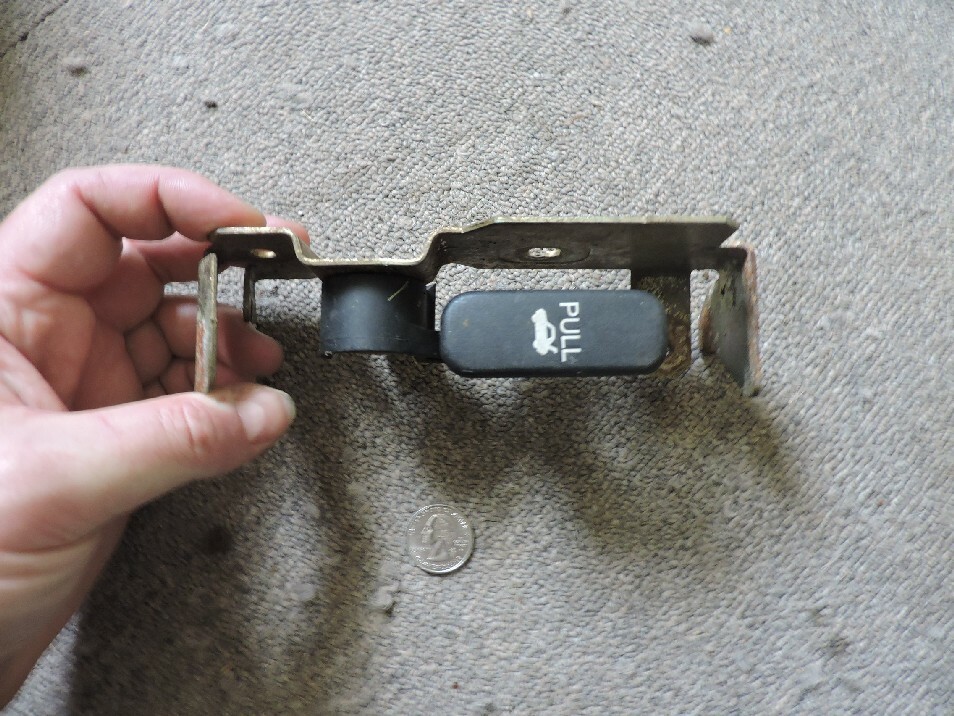 ONE Ford Mercury trunk boot switch release control OEM 94BB-F43385-AB 921002A