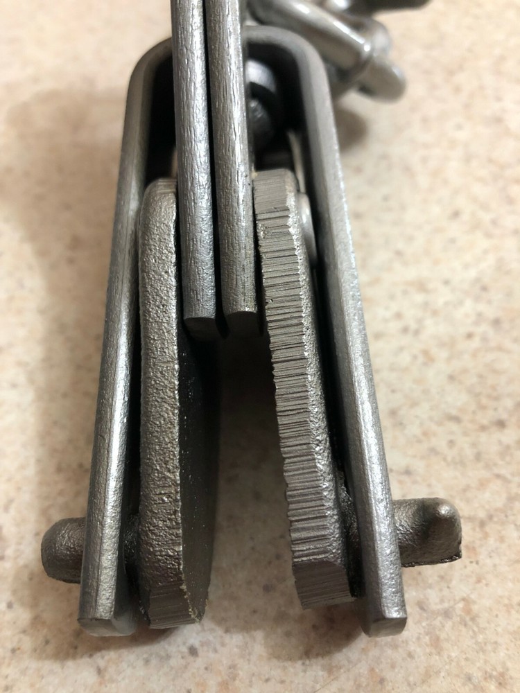 Vintage Durbin M1-S Chain Binder.