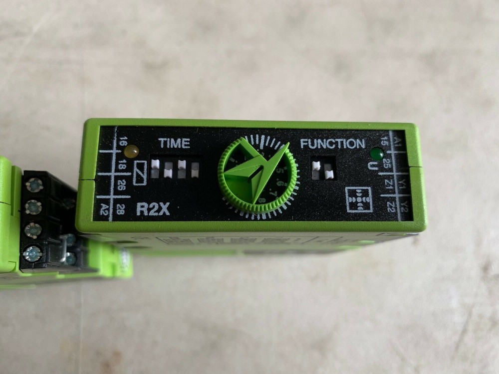 ONE (1) HELE R2X Time Function 24V 50/60Hz Quality Control (NNB)