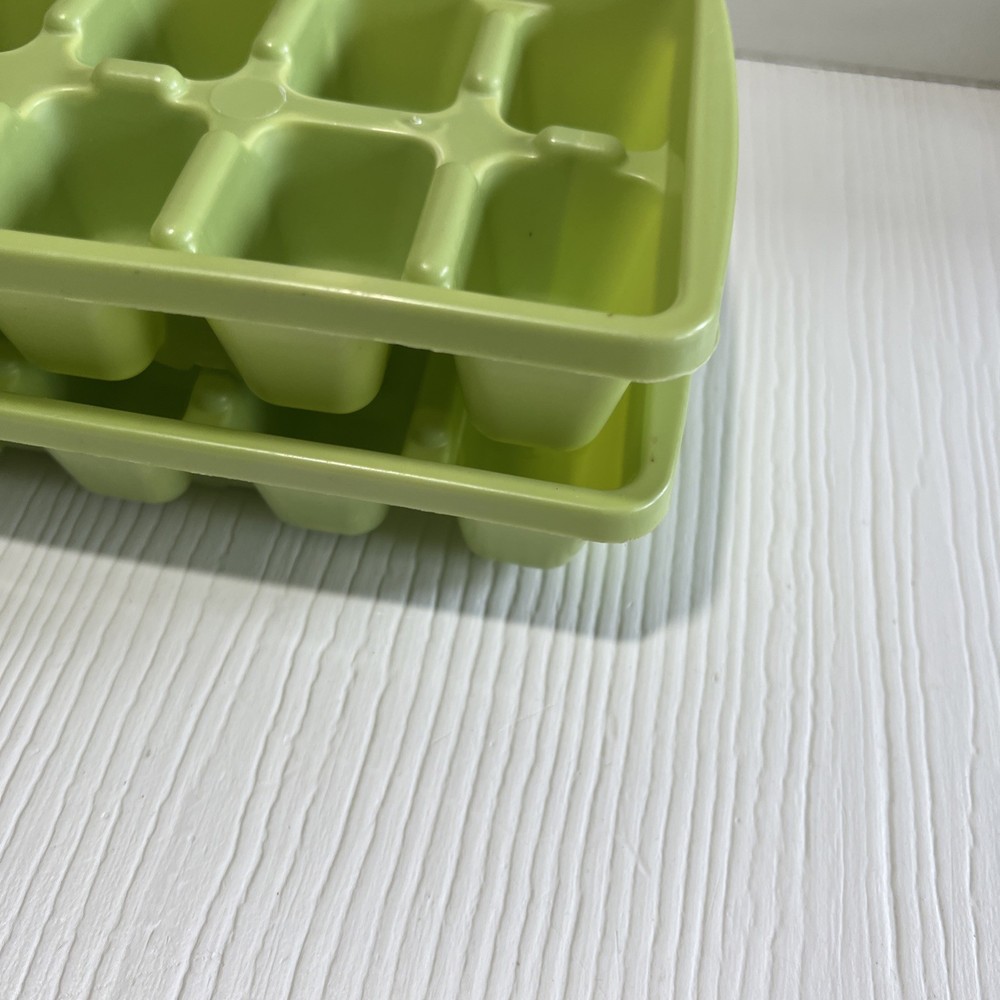 Lime Green Ice Cube Trays︱ Stack ︱Set of 2︱Vintage︱Tray︱