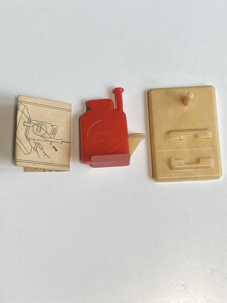 MCM Automatic Needle Threader with Instructions Vintage Sewing Notions Plastic