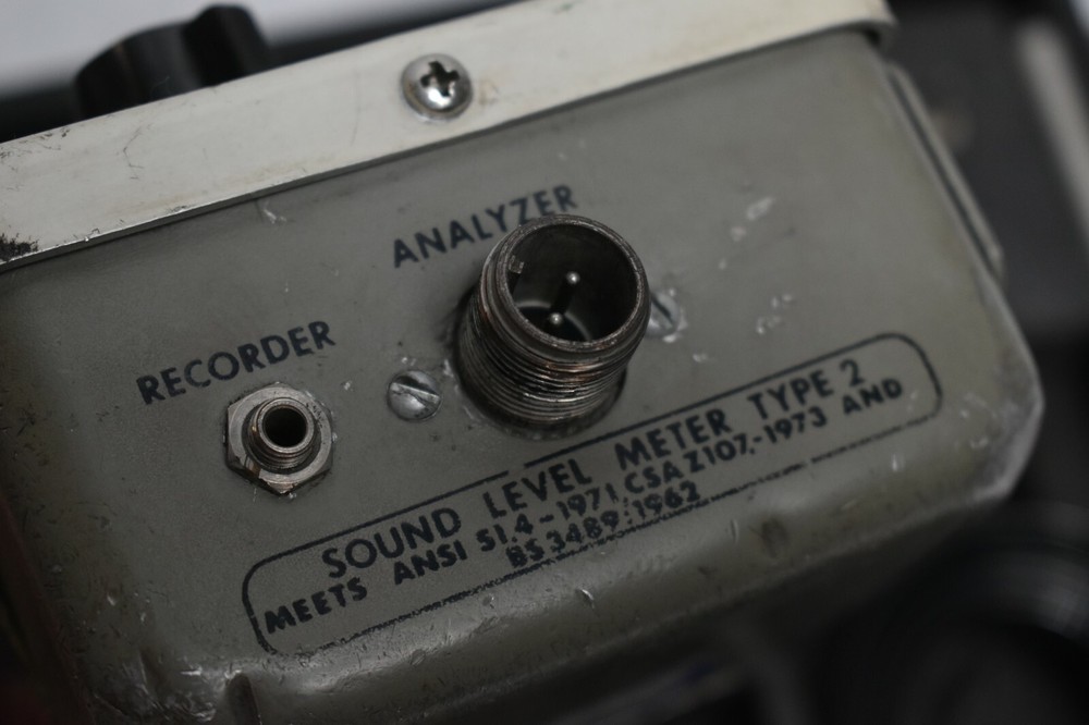 IRD Mechanalysis Model 308 Vibration/Sound Level Meter [Ref A]