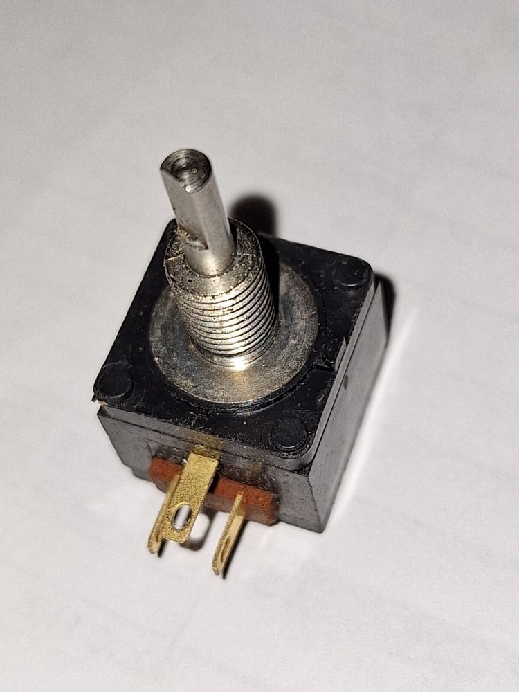 Potentiometer Allen Bradley 401286-15E