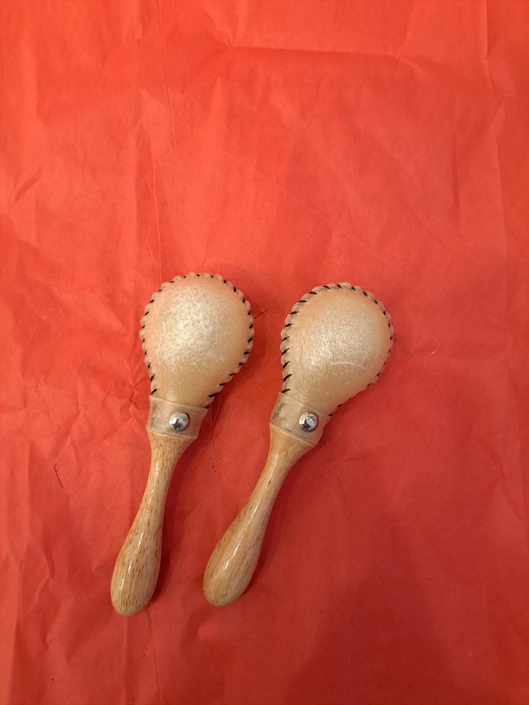 Tycoon Percussion Medium Maracas - Cowskin (TMSC-70)