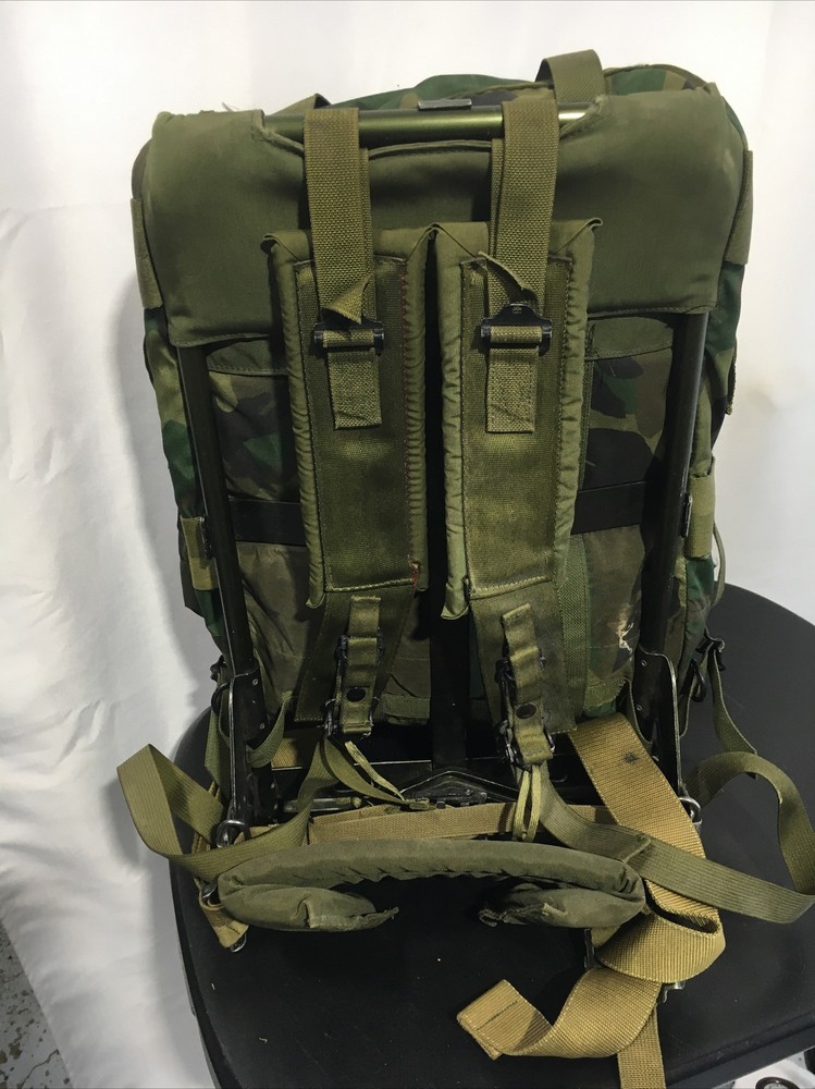 US MILITARY NYLON LC-2 COMBAT FIELD PACK WITH FRAME & STRAPS MEDIUM,