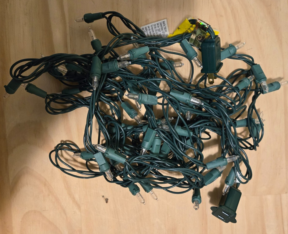 LightShow 118570 7ft String Light - White