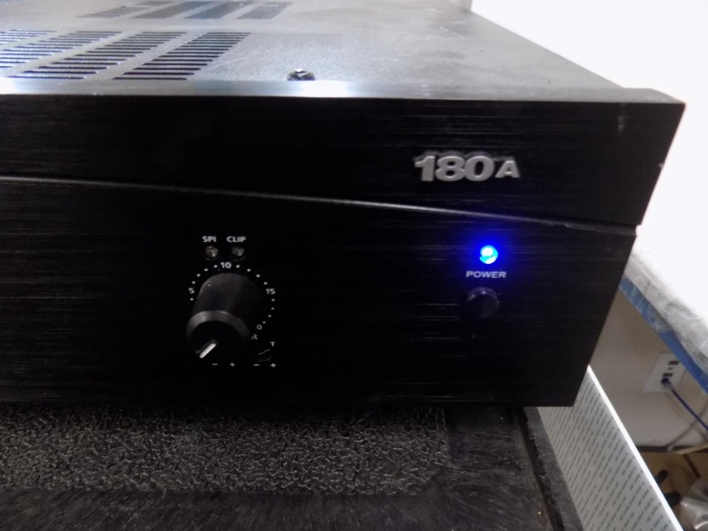 CROWN 180A RACKMOUNTABLE POWER AMPLIFIER