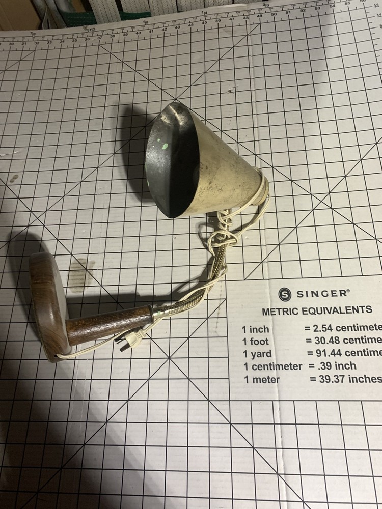 Vintage Flexible Desk Lamp Arm B447