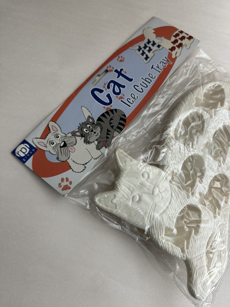 rpi Group Cat Shaped Flexible Silicone Mold Ice Cube Tray