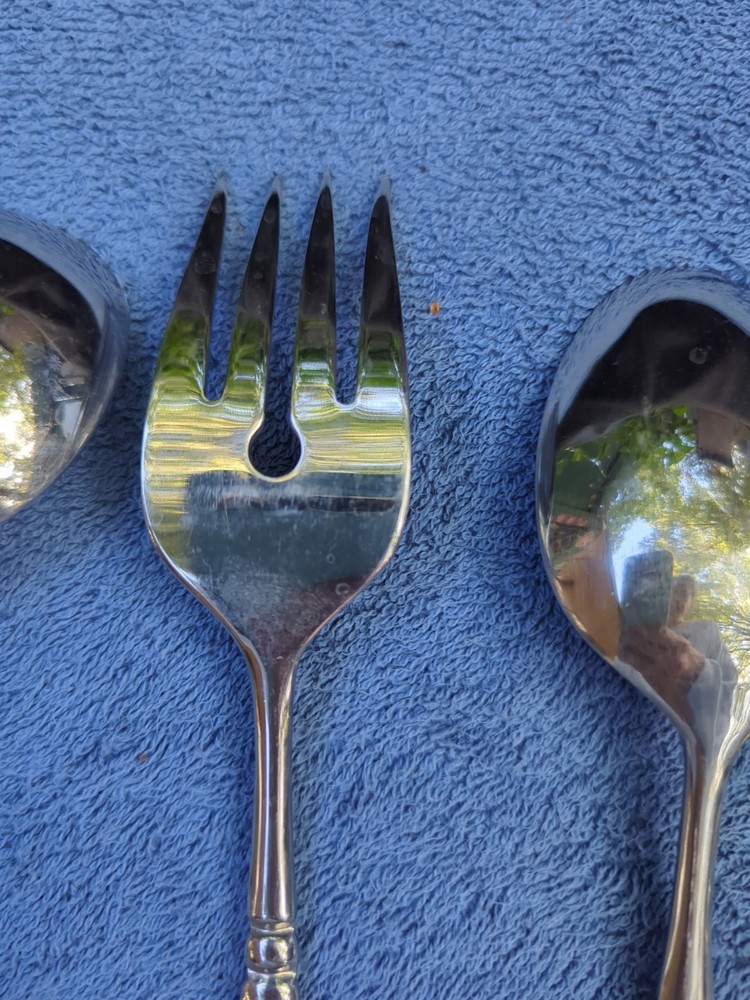 Mikasa 4 Piece Serving Set J1