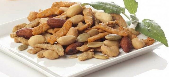 Bulk Southern Style Nuts Gourmet Hunter Trail Mix (select size below)