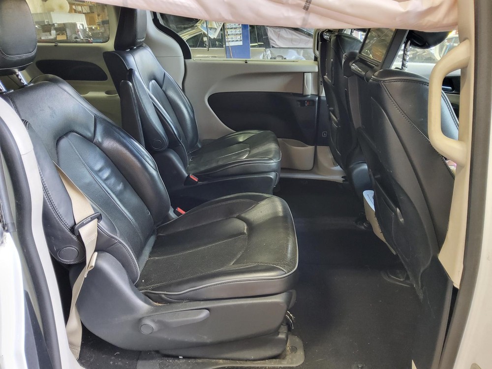 Used A/C Selector Switch fits: 2019 Chrysler Pacifica rear Grade A