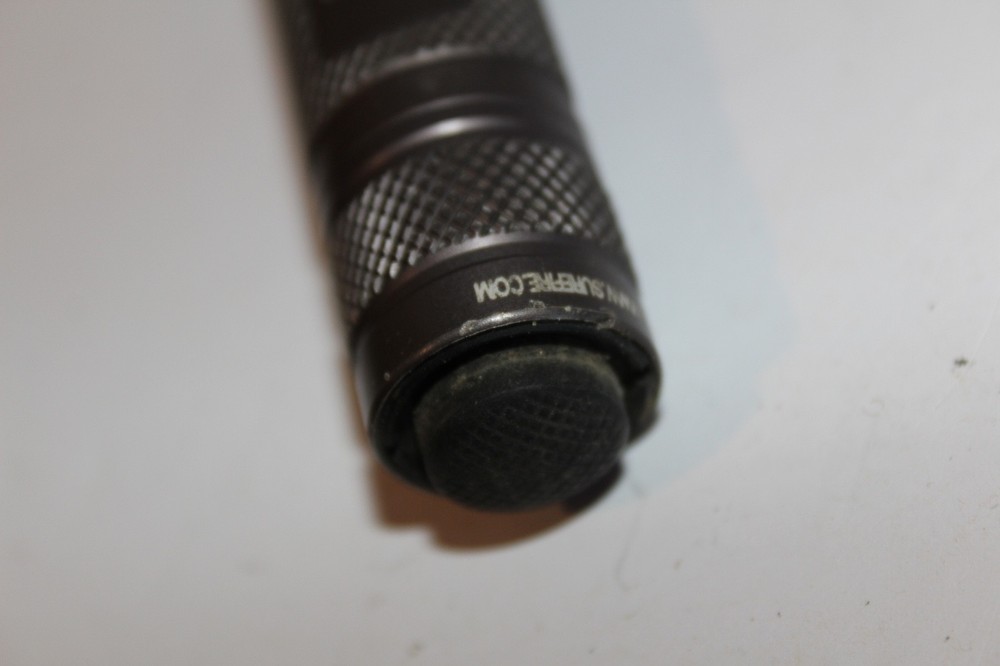 SureFire E2E Executive Elite Flashlight Black 6V Incandescent Tactical Light EDC