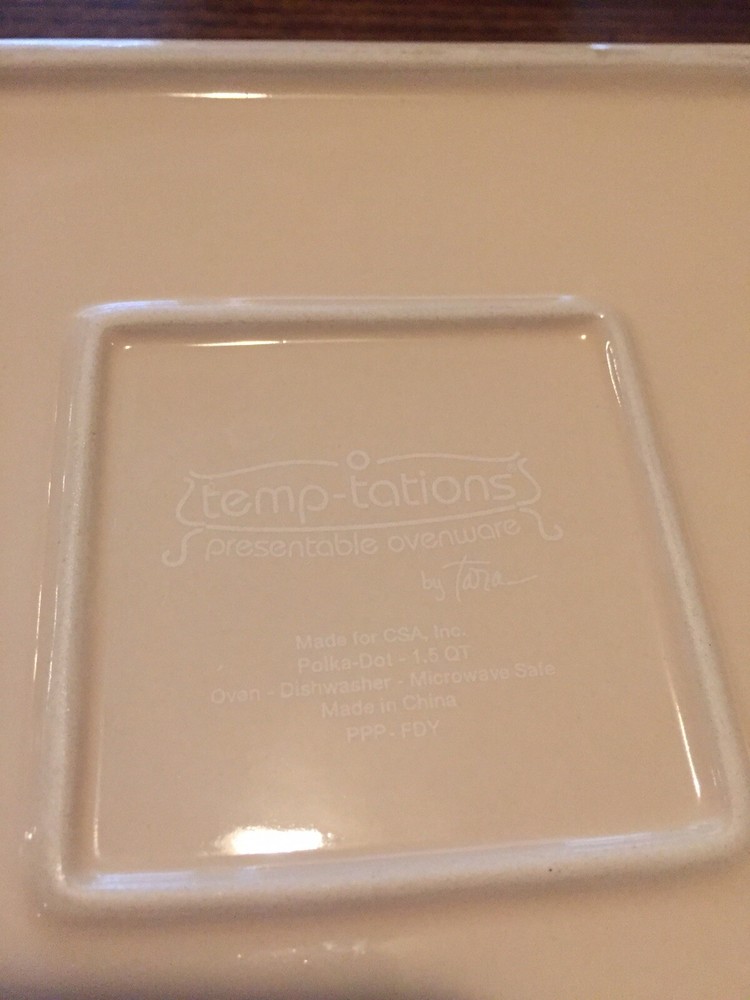 Temptations Bakeware Multicolored Dots On Cream 1.5 Quart 8” Square Baker