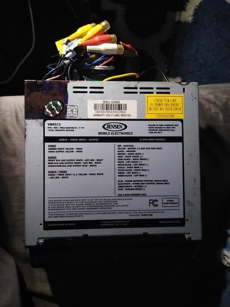 Audiovox VM9212N Car DVD Player