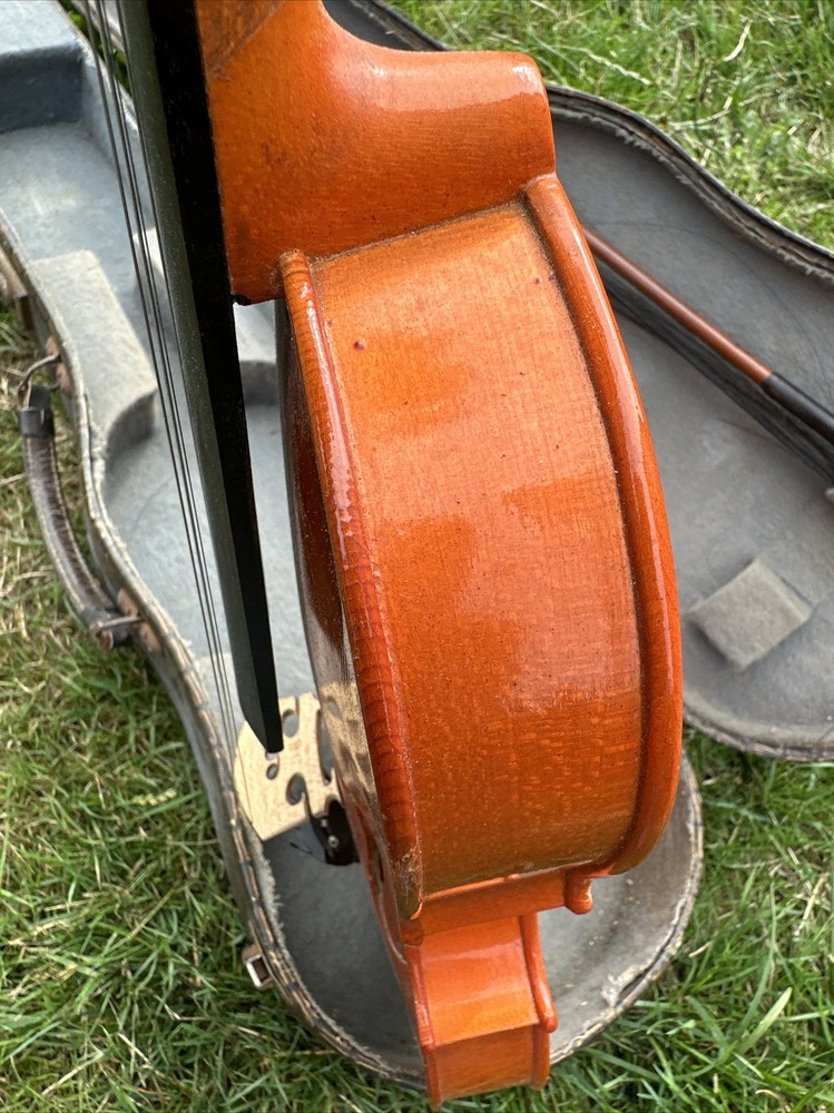 Reghin Romania Violin