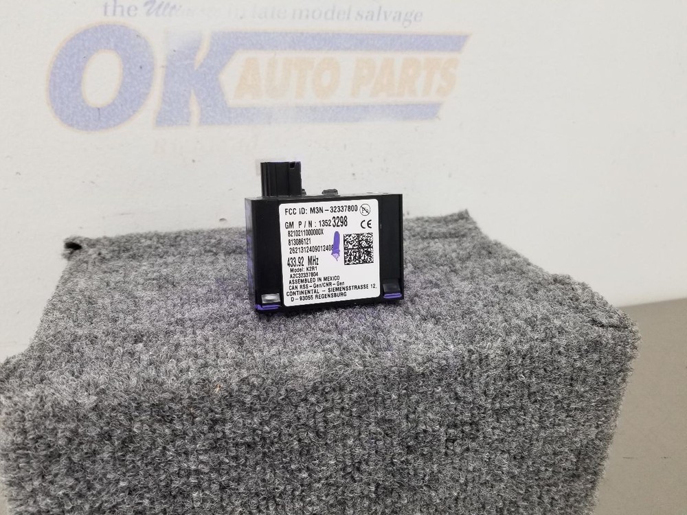 22 CHEVY SILVERADO 1500 THEFT DOOR LOCKING CONTROL MODULE 13523298