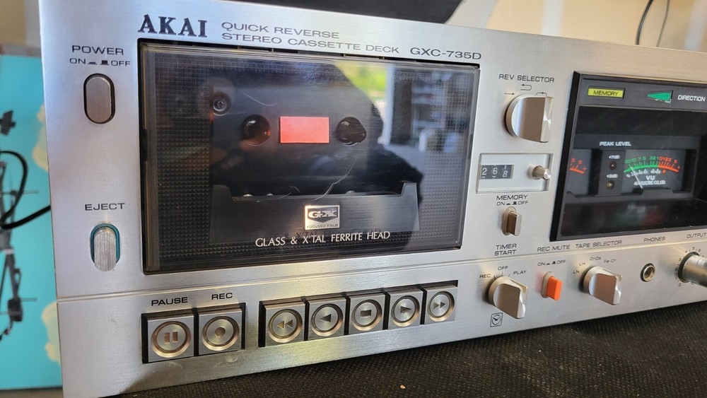 Akai GXC 735D Cassette Deck: Read