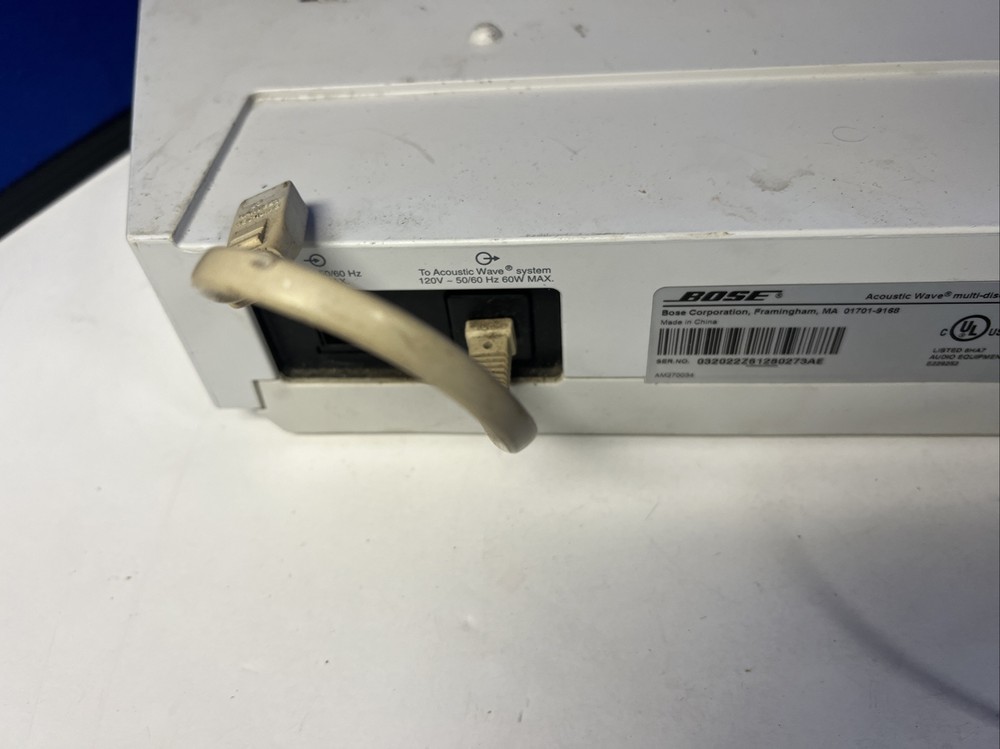 BOSE ACOUSTIC WAVE MULTI-DISC 5-CD CHANGER POWERS ON - FOR PARTS