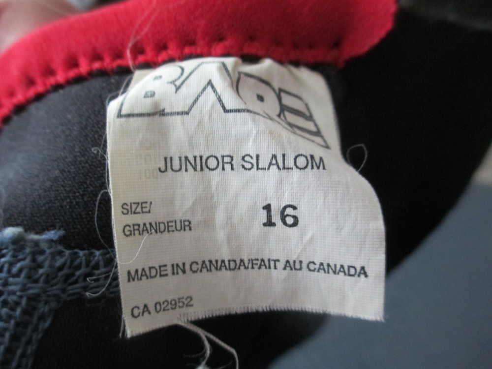 Bare Junior size 16 shortie wetsuit